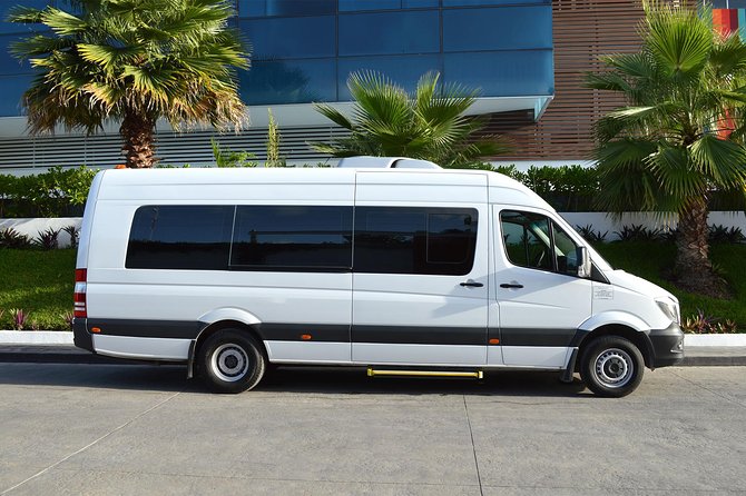 Private Transfer in Los Cabos Airport to hotels or vice versa - Why an airport transfer matters in Los Cabos