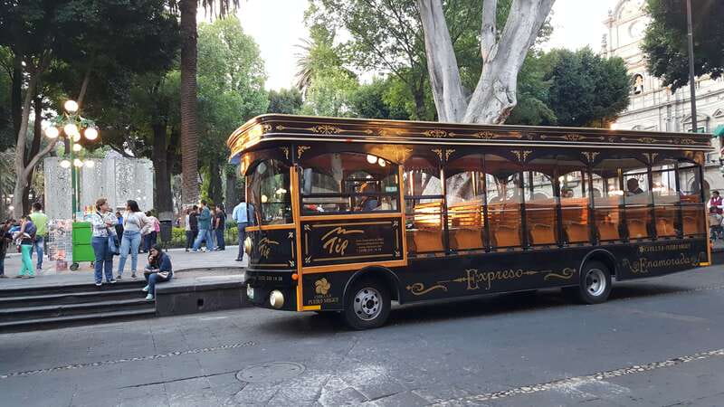Puebla: Cholula Magical Town Tour by Double-Decker Bus - San Francisco Acatepec and the bus ride back