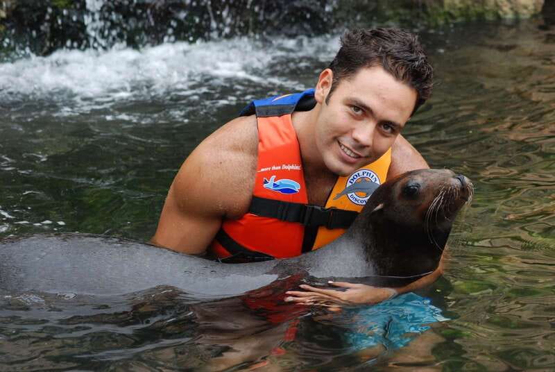 Puerto Aventuras: Dolphin Swim, Sea Lions, Manatees, & Lunch - Who will enjoy this activity most?