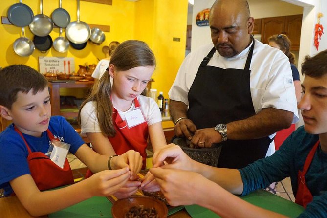 Puerto Vallarta Cooking Class Experience with Market Tour - What you actually do in the kitchen