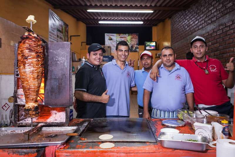 Puerto Vallarta: Evening Taco Adventure Tour - Why the small group makes a difference