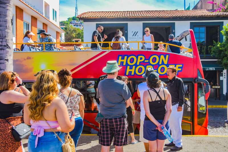 Puerto Vallarta: Hop-On-Hop-Off City Bus Tour - How the 210-minute schedule really works