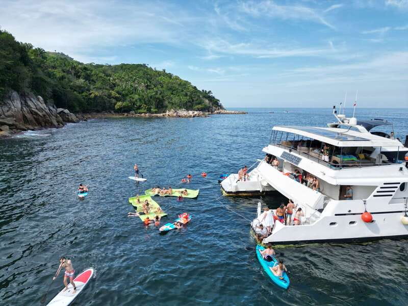 Puerto Vallarta: Yelapa Mega Yacht Cruise - Yelapa village and the short walk to the falls