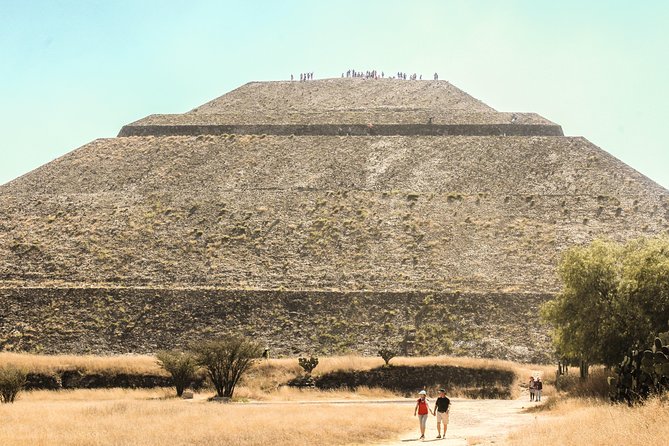 Pyramids of Teotihuacan, Guadalupe Shrine & Tlatelolco Tour - Tlatelolco and the Three Cultures Plaza