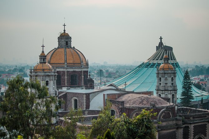 Pyramids of Teotihuacan, Guadalupe Shrine & Tlatelolco Tour - Comfort, walking, and the real eight-hour schedule
