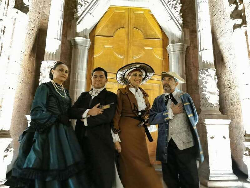 Querétaro: Leyendas Santiago de Querétaro. El Tour - A Walking Stage in Santiago de Querétaro