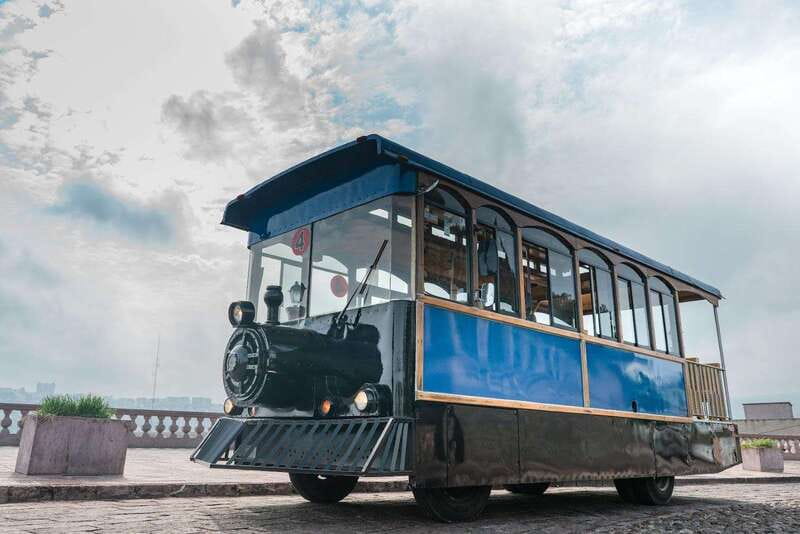 Querétaro: Tranvia Classic Trolley Car Guided Tour - Route 2: Cerro de las Campanas and Teatro de la República