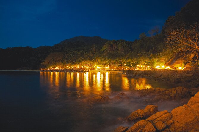 Rhythms of the night, Sunset Cruise, Candlelit Dinner & Alma Show - The evening in one sentence