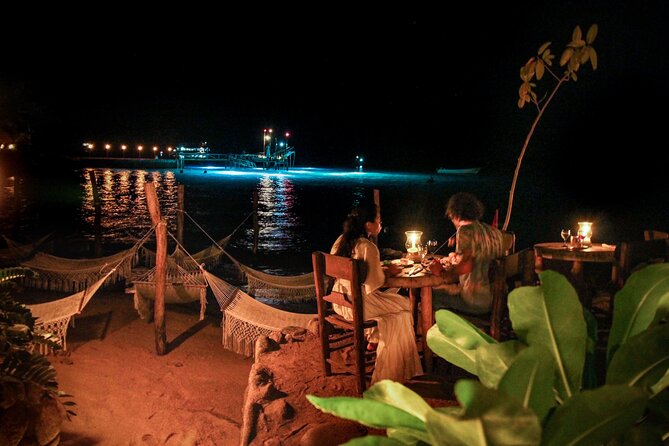 Rhythms of the night, Sunset Cruise, Candlelit Dinner & Alma Show - Candlelit dinner with music and an open bar