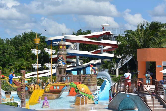 Roots Beach Club® - Choosing Between Beach Break, All You Can Eat, and Amazing Beach Break