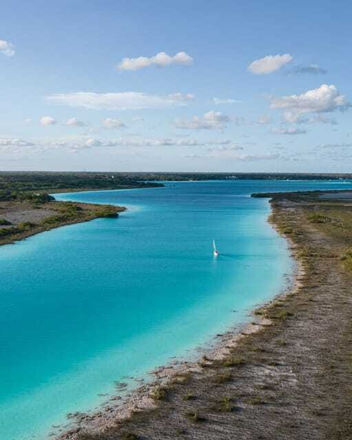 Sailboat tour in the seven colors lagoon of Bacalar - The Black Cenote and Emerald Cenote