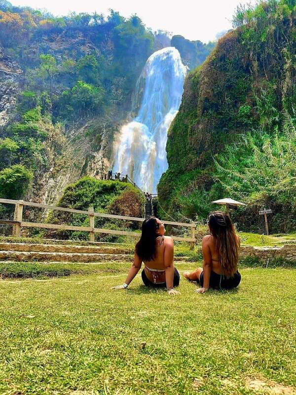 San Cristobal: Cascadas de Chiflon and Lagos de Montebello - The long transfer from Chiflon to Montebello