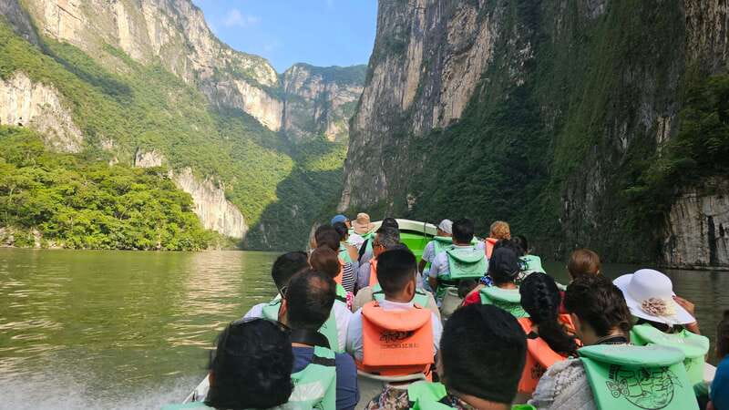 San Cristobal: Sumidero Canyon, Chiapa de Corzo, & Miradores - Who will enjoy this day most