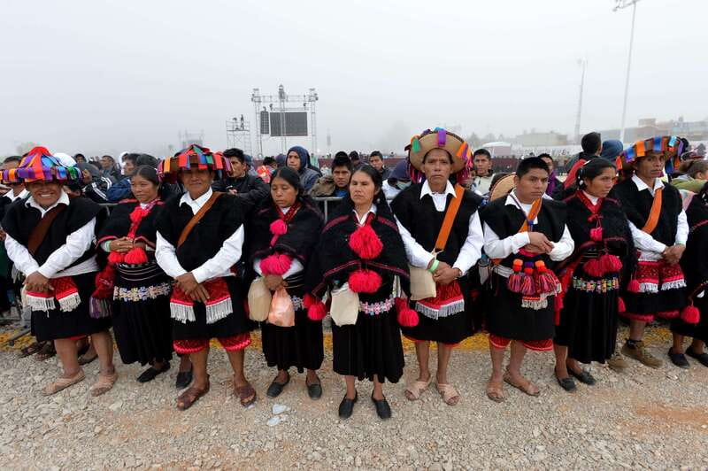 San Cristobal: Zinacantan and San Juan Chamula Tour - The Church and Rituals of San Juan Chamula
