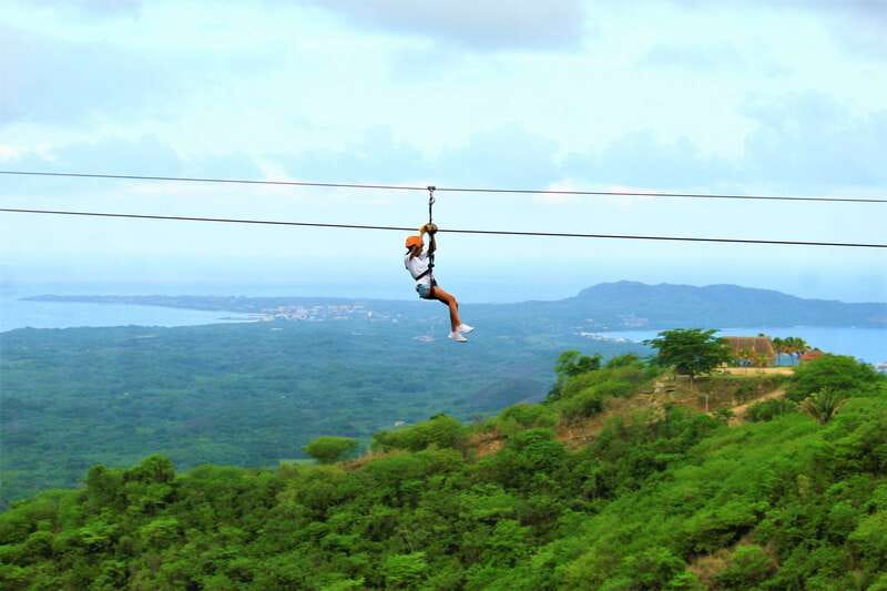 Sayulita/Punta Mita: Zip Lines with Ocean View - Getting fitted with the harness and helmet