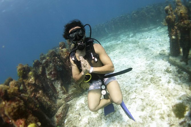 Scuba diving at MUSA the underwater museum for certified divers - Manchones adds coral, fish, and a more natural setting