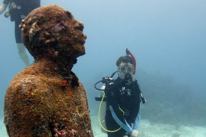 Scuba diving at MUSA the underwater museum for certified divers - Tips for getting more from the statues