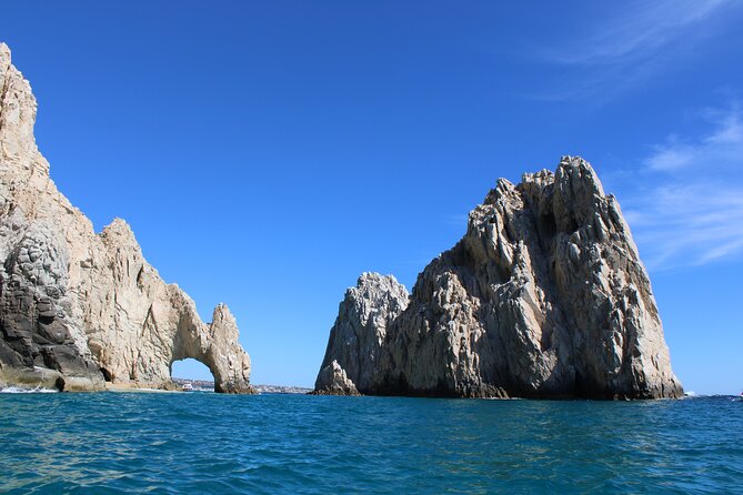 Shared Tour to the Arch of Cabo San Lucas - What the one-hour route includes