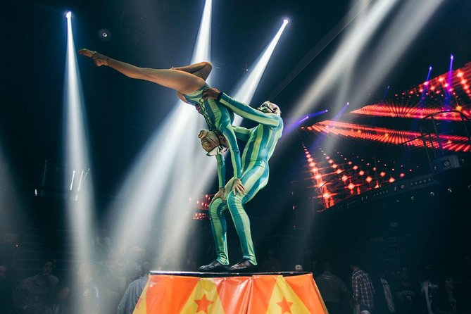 Skip the line: Cancun Coco Bongo Gold Member Entrance Ticket - Unlimited drinks from 10pm to 3am