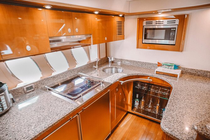 Steel Aweigh 65ft Sea Ray Yacht Rental - Sunset cruises and special occasions