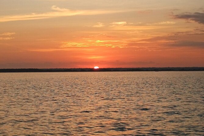 Sunrise on Paddleboard with breakfast in the lagoon of 7 colors - Meeting point, timing, and cancellation