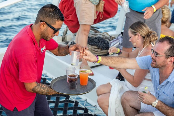 Sunset Cruise in Los Cabos with Jazz and Wine - Sunset on the Pacific side