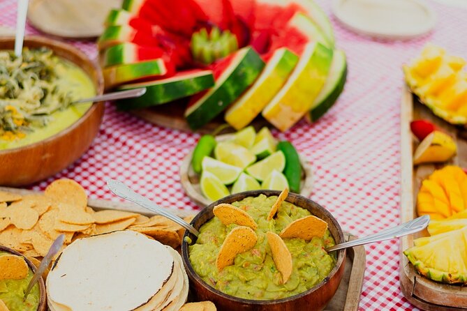 Sunset Sailing Tour in Bacalar with Outdoor Bar and Lunch - Starting at Amir AdvenTours Bacalar