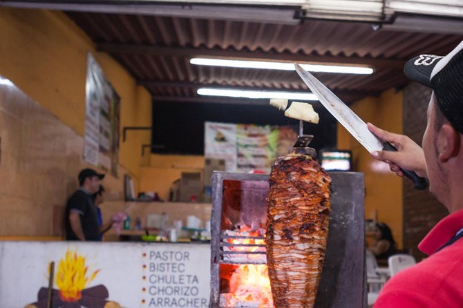 Taco Adventure Evening Food Tour with Vallarta Food Tours - What the guides add to the meal