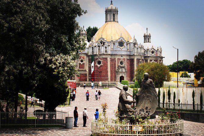 Teotihuacan & Basilica Guadalupe Tour with lunch - Timing, traffic, and the van