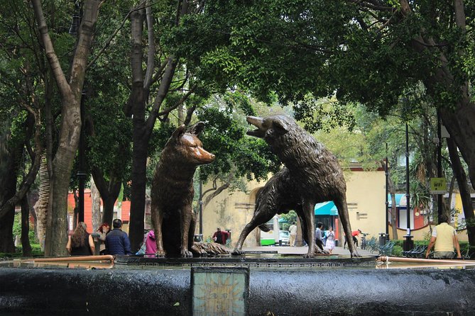 Teotihuacan & Guadalupe Shrine + Xochimilco, Coyoacán & Frida Kahlo Combo Tour - UNAM and Mexico’s mural tradition
