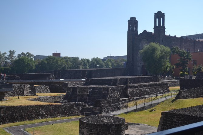 Teotihuacan & Guadalupe Shrine + Xochimilco, Coyoacán & Frida Kahlo Combo Tour - The hidden cost of a packed schedule