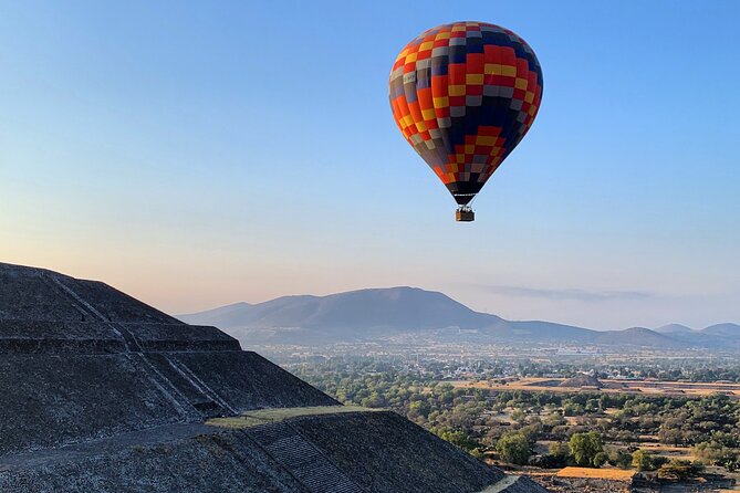 Teotihuacan Hot Air Balloon Flight from Mexico City / Volare - Price, group size, and overall value