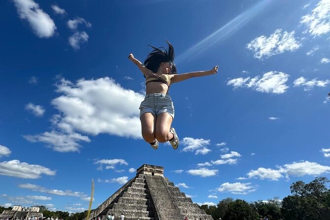 Tour Chichen Itza 2 Cenotes Suytun and Ik-kil - Suytun Cenote and its famous beam of light