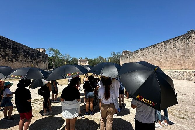 Tour to Chichen Itza-Tickets, food and cenote - Buffet lunch and a taste of local food