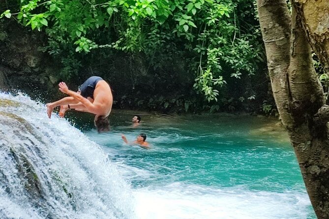 Tour to Copalitilla Magical Waterfalls from Huatulco with admission included - Coffee, cocoa, honey, and mezcal tasting