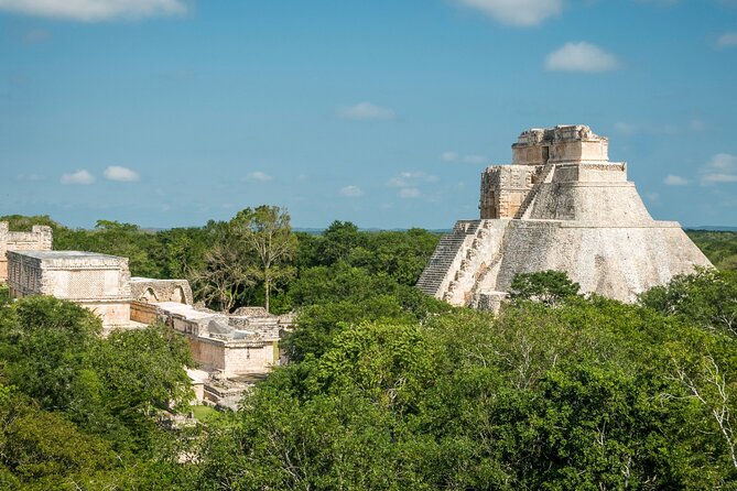 Tour to Uxmal Kabah and Chocolate Museum from Mérida - Transport, Pickup, and the Ten-Hour Day