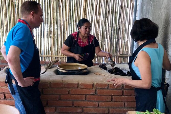 Traditional Cooking Class with Minerva Lopez - Four Ways to Cook Your Oaxacan Meal