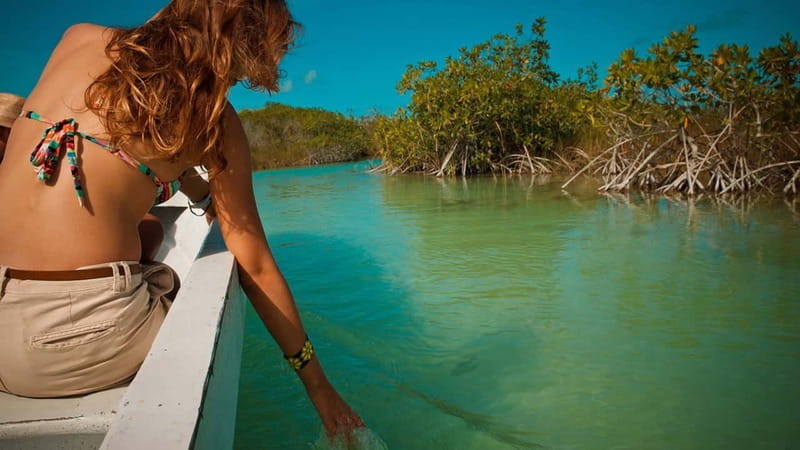 Tulum: Mayan Ruins & Sian Kaan Tour with Boat Ride and Lunch - What to pack, and what to leave behind