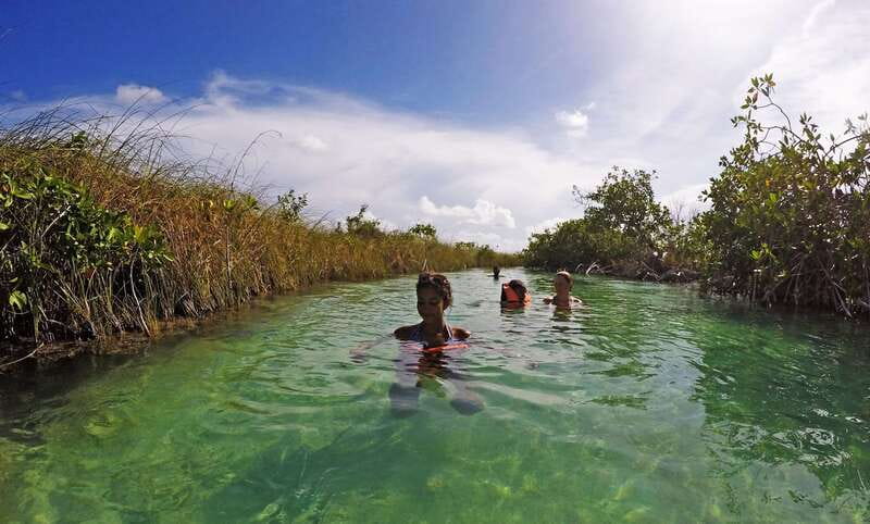 Tulum: Mayan Ruins & Sian Kaan Tour with Boat Ride and Lunch - The archaeological stop: Tulum or Muyil?