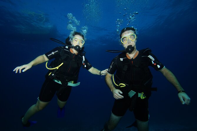 Two Reefs For Certified Divers in Cancun - Health, safety, and the practical fine print