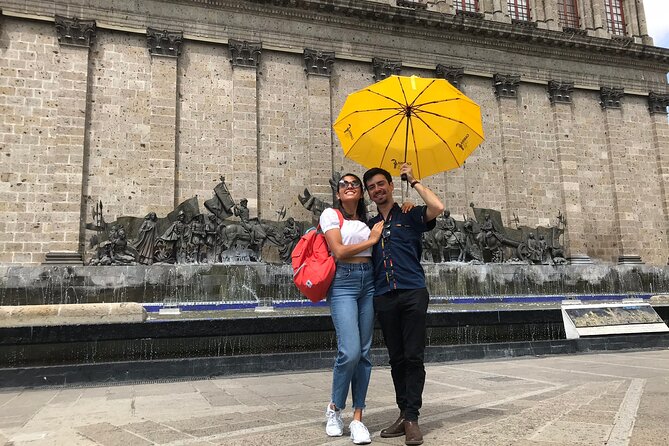 Walk Guadalajara! - Rotonda de Los Jaliscienses Ilustres and local identity