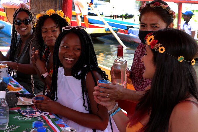 Xochimilco & Mexican Party with Guacamole & Unlimited Drinks - Who will enjoy this Xochimilco experience most